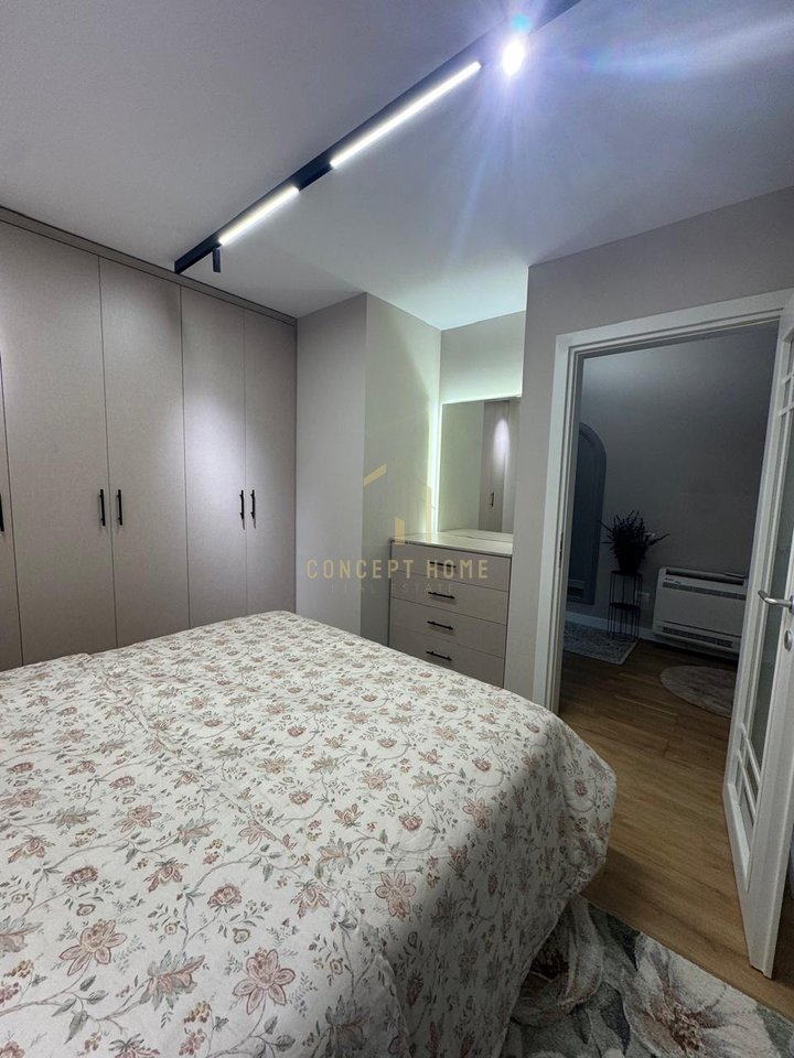 Jepet me qera Apartament 1+1 tek Kopshti Botanik