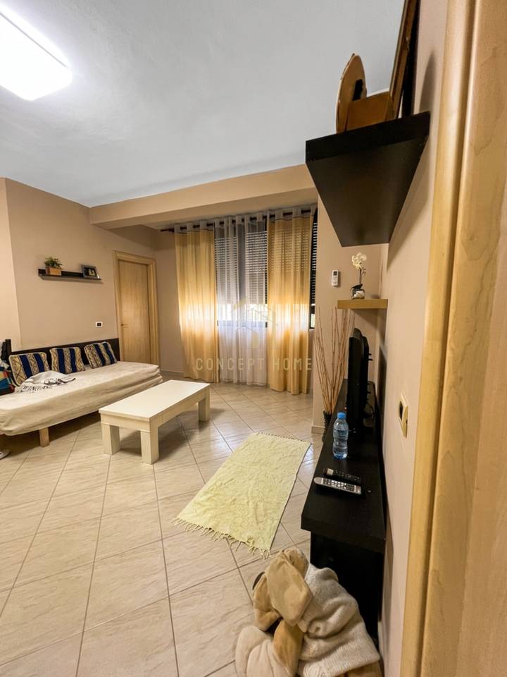 2+1 apartment for rent in Bllok