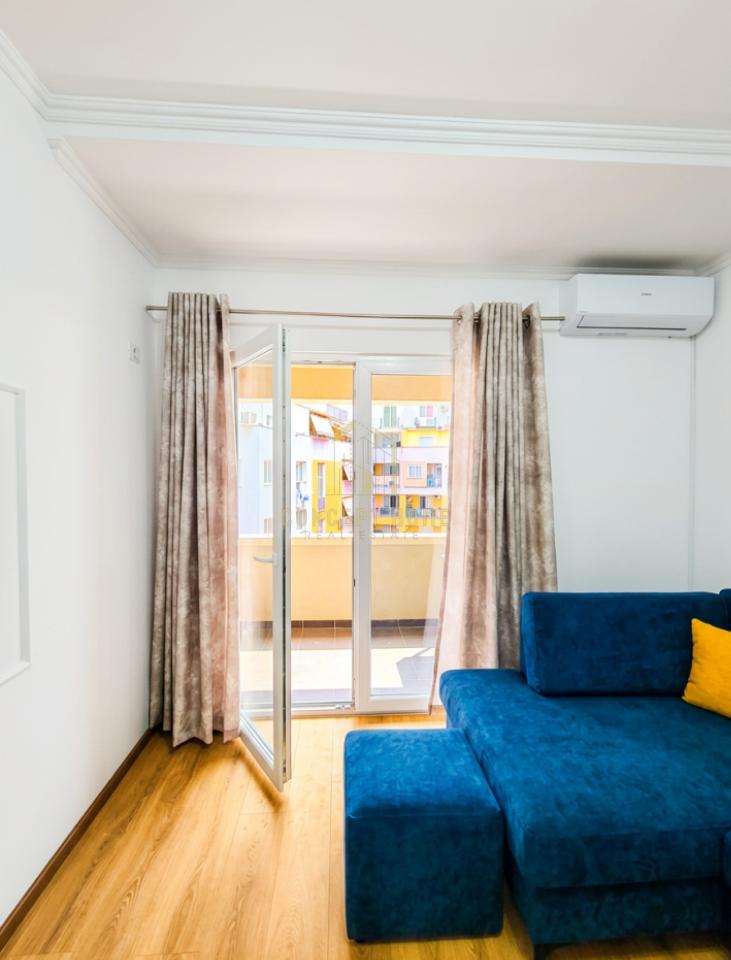 Jepet me qera apartament 1+1 ne Kinostudio