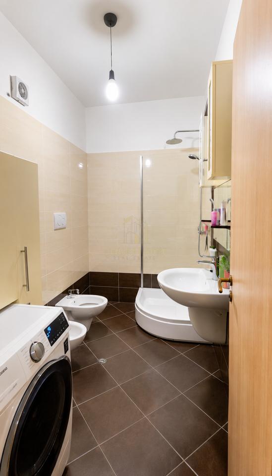 Apartment 2+1+2 for sale on Dibra Street