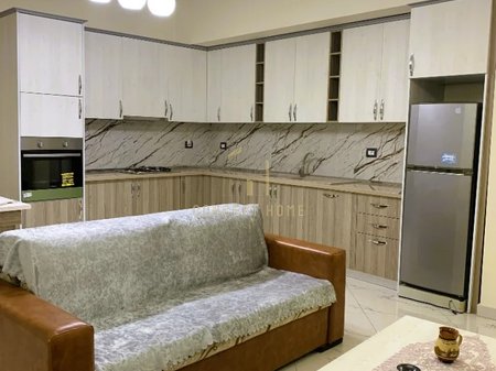For rent third floor of a private apartment 2+1 near 5 May