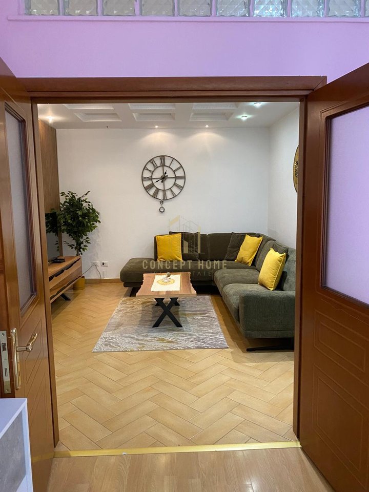 Apartment 2+1 for rent at the former gallery in the Center