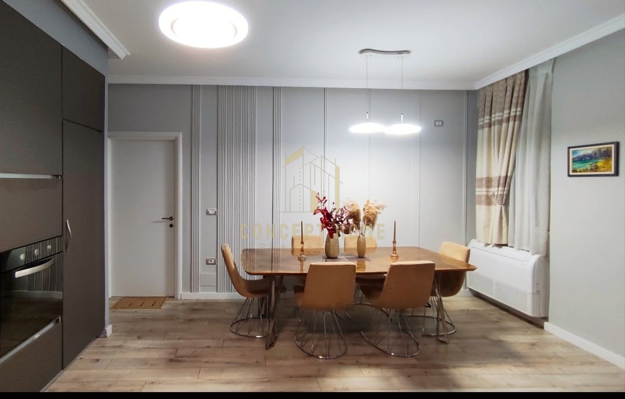 Jepet me qera apartament 2+1 ne Kopshtin Botanik