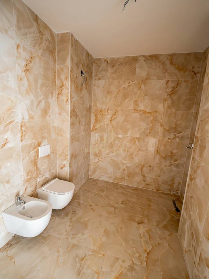 Shitet Apartament 2+1 ne Paskuqan