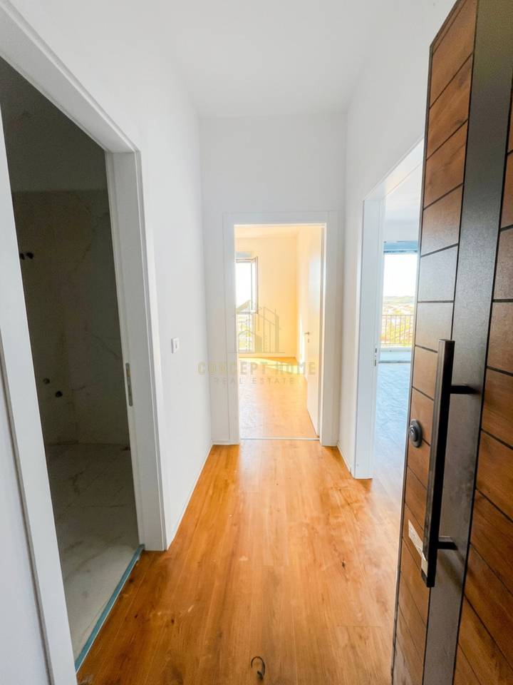 Shitet apartament 1+1 ne Institut prane UBT