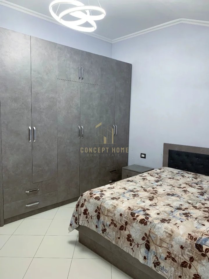 For rent third floor of a private apartment 2+1 near 5 May