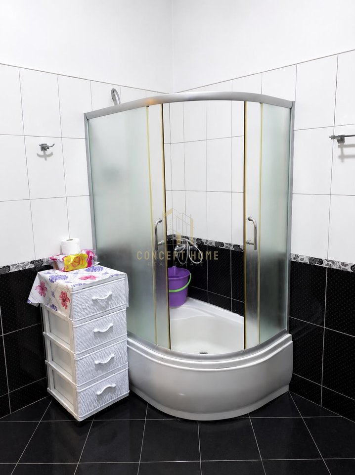 For rent third floor of a private apartment 2+1 near 5 May