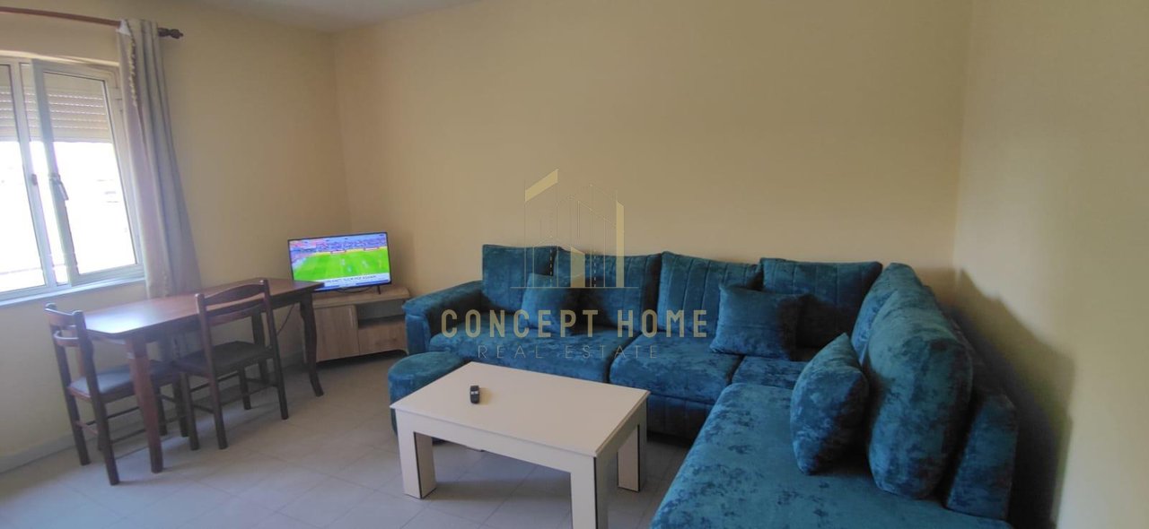 Jepet me qera Apartament 2+1 ne Qender