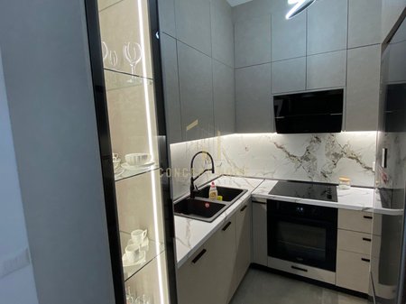 Apartment 2+1 for sale in Paskuqan, with title deed