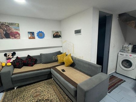 Affittasi appartamento duplex 1+1 a Misto Mame