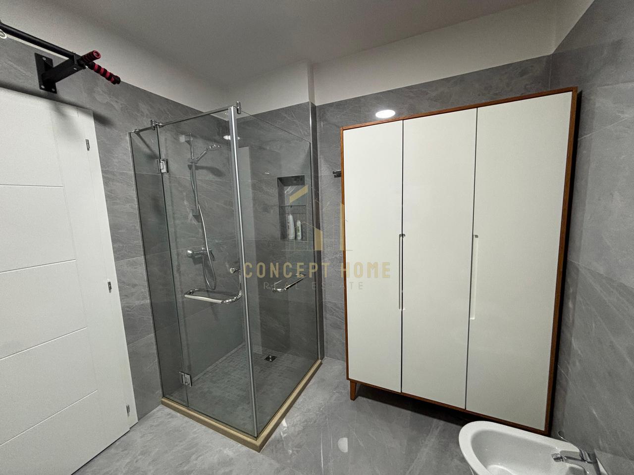 Appartamento studio in affitto alle Vilat Gjermane.