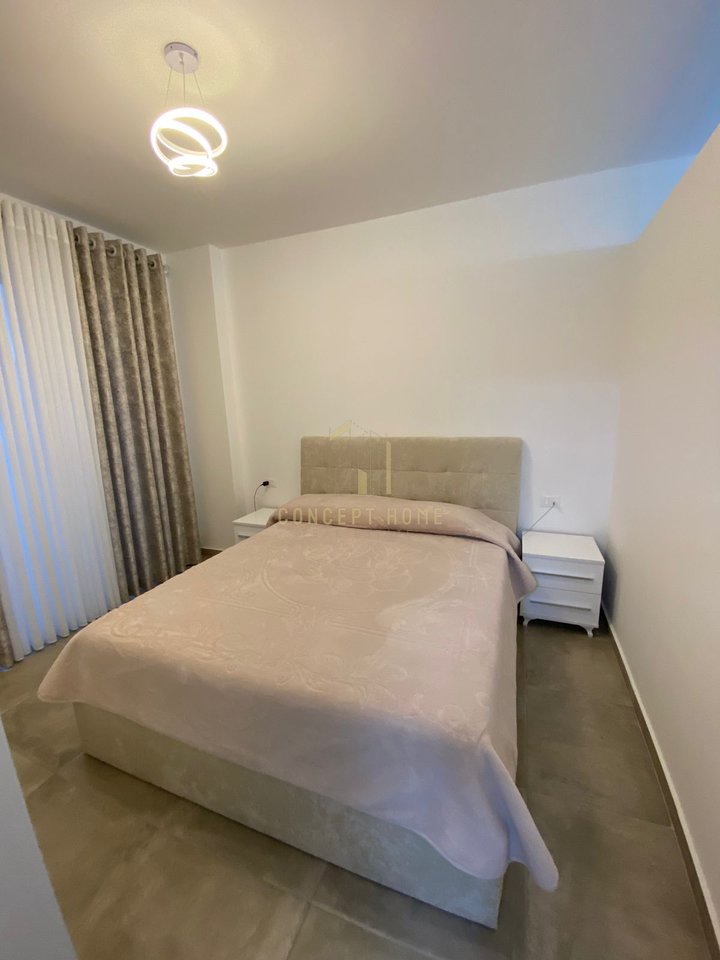 Apartment 2+1 for sale in Paskuqan, with title deed