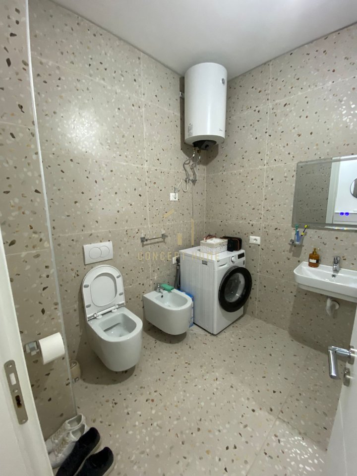 Apartment 2+1 for sale in Paskuqan, with title deed