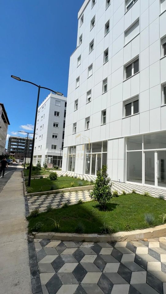 2+1+2 Apartment For Sale in Kamëz - 90 Million and 600 thousand lekë | 100.66 m²