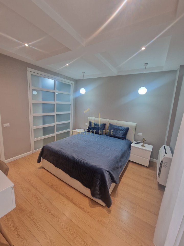 Apartament 3+1+2 me qera - Xhamllik