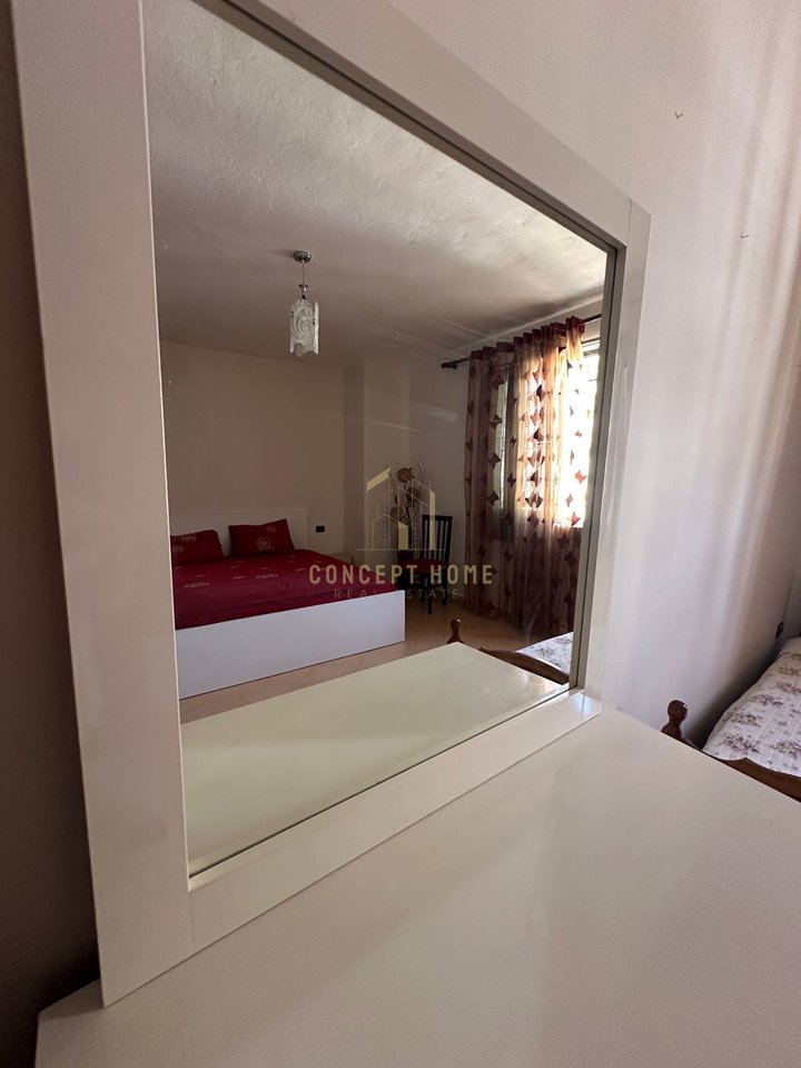 Jepet me qera Apartamenti 2+1 te Siri Kodra/Cmimi: 55.000Leke