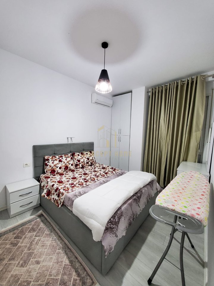 Apartament 1+1 Me Qira në Komunën e Parisit, Tiranë - 700€ | 60 m²