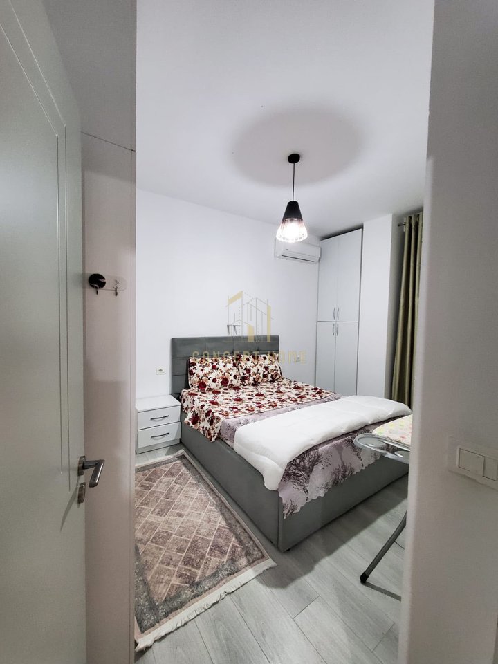 Apartament 1+1 Me Qira në Komunën e Parisit, Tiranë - 700€ | 60 m²