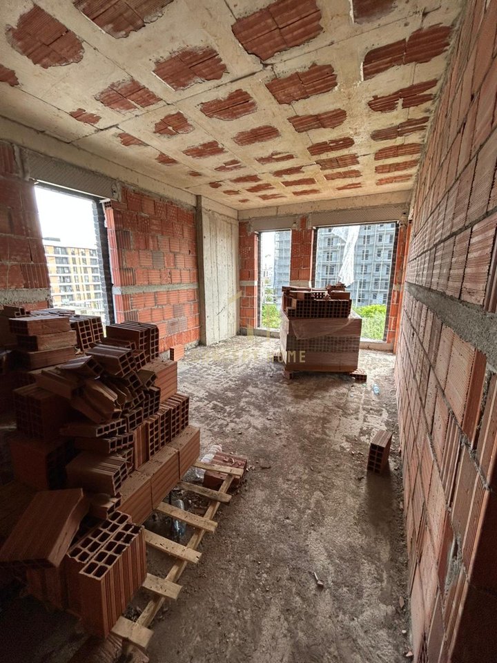 Appartamento 1+1 in vendita a Paskuqan (Ringside Residence)