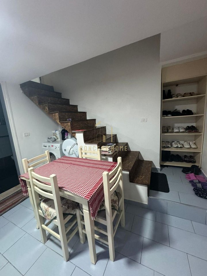 Affittasi appartamento duplex 1+1 a Misto Mame