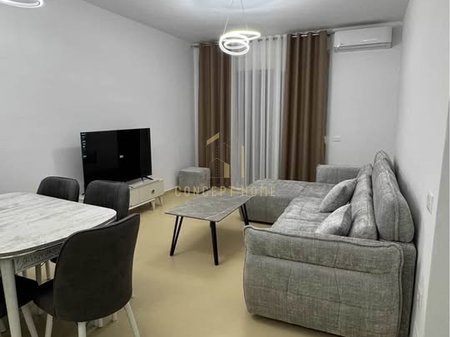For rent 2+1+2 near 21 Dhjetori