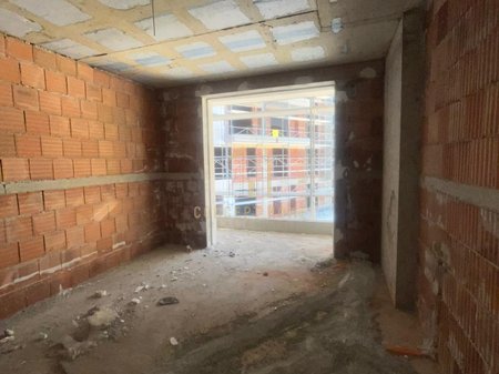 Shitet Apartament 1+1 ne Paskuqan