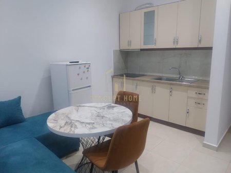 Appartamento 1+1 in affitto a Vilat Gjermane / Prezzo: 37.000 leke / Mese
