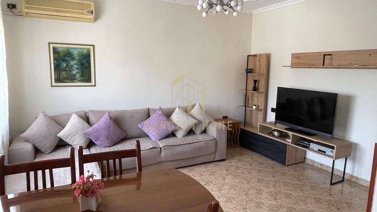 Apartament 1+1 me qera ne Porcelan.