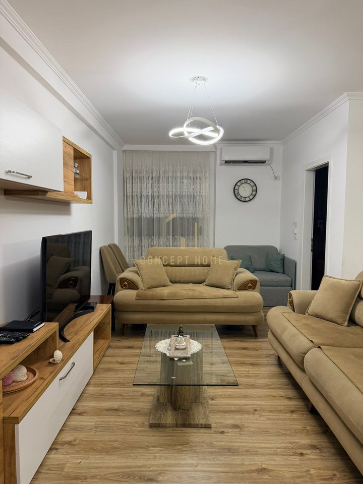 1+1 Apartment for rent in Yzberisht.