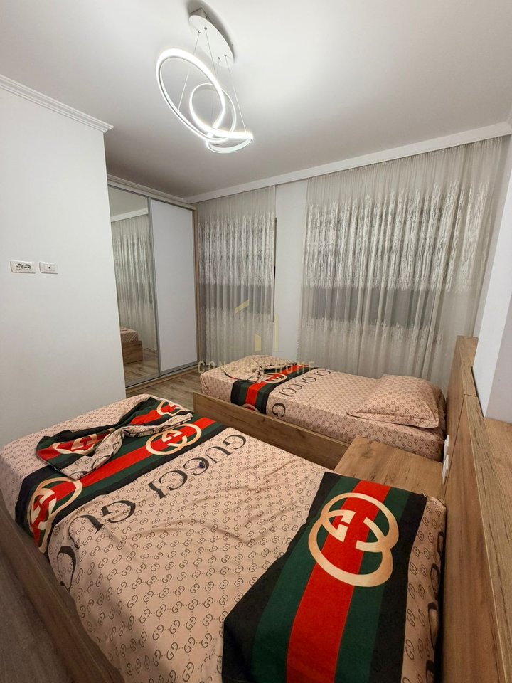 1+1 Apartment for rent in Yzberisht.