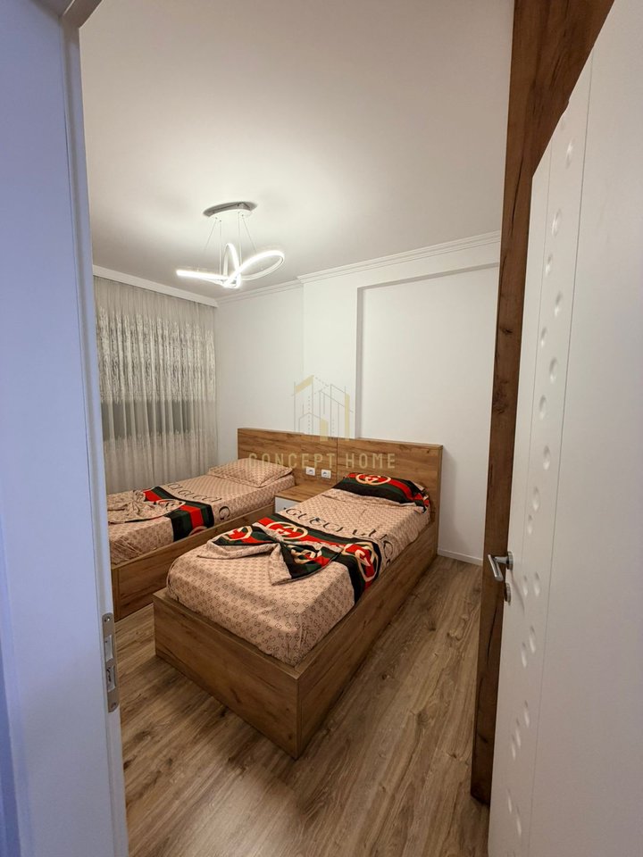 1+1 Apartment for rent in Yzberisht.