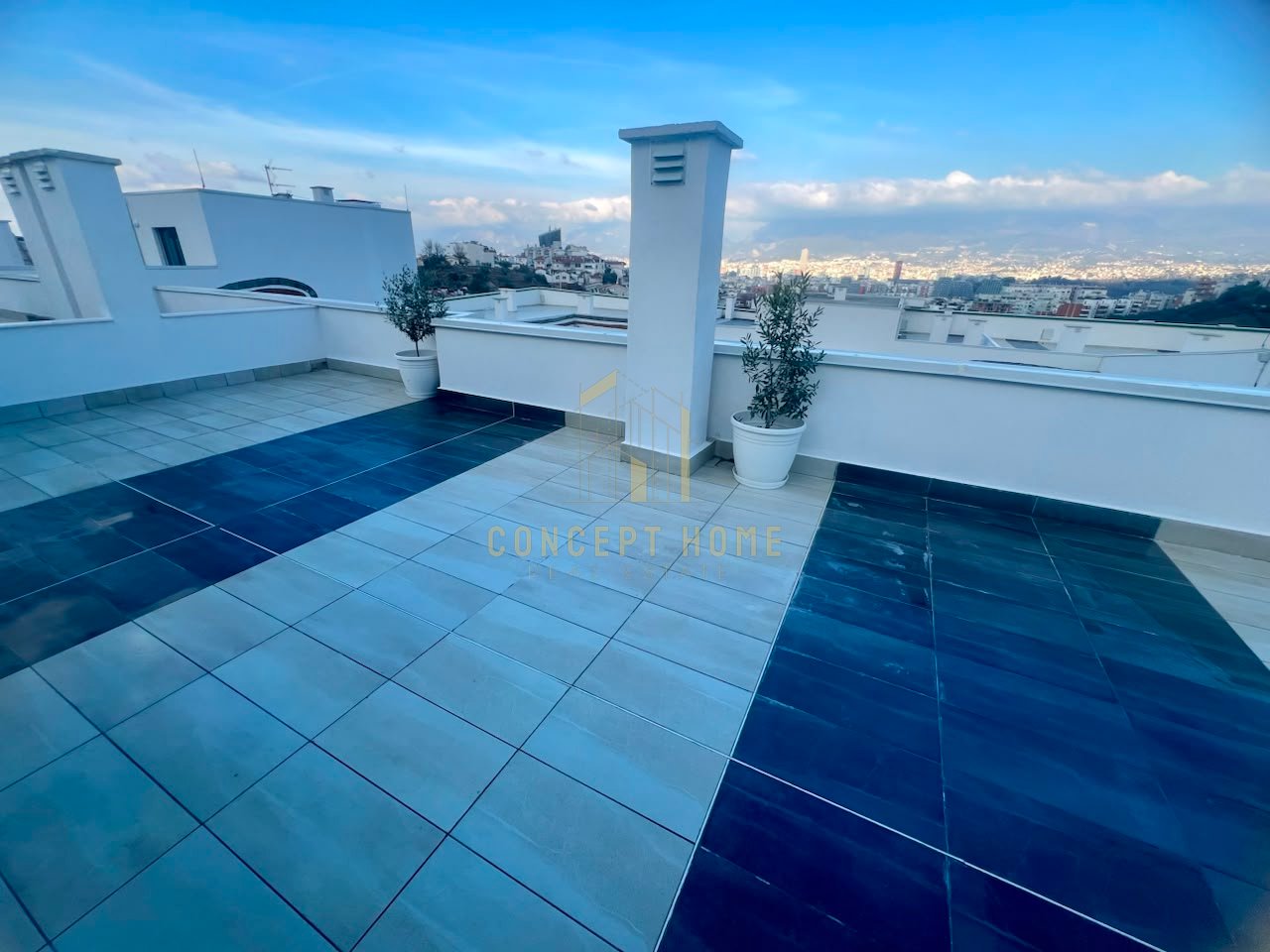 1+1 Apartment for Rent in Kodra e Diellit 2, Tirana - 700€ | 90 m²
