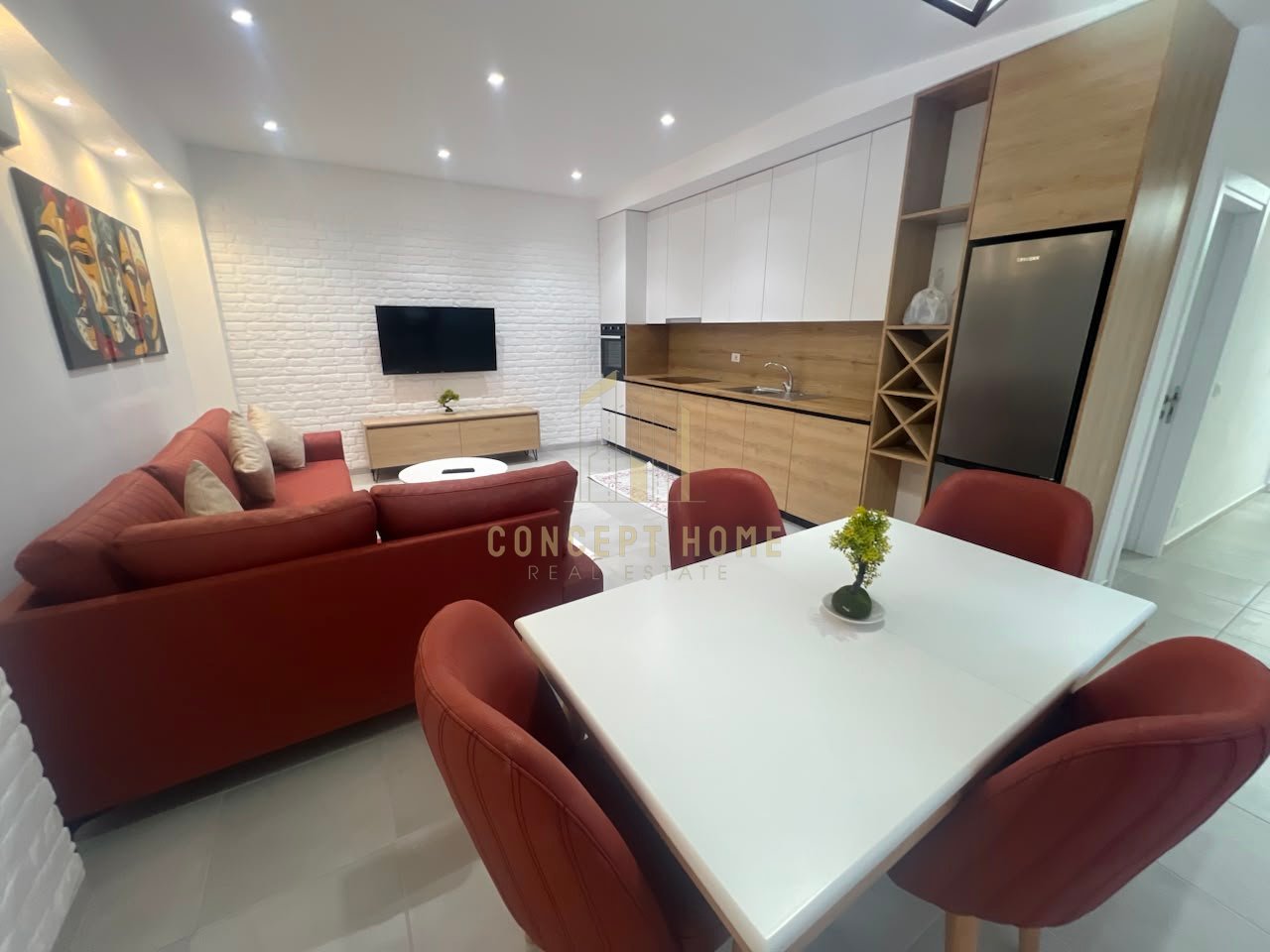 1+1 Apartment for Rent in Kodra e Diellit 2, Tirana - 700€ | 90 m²