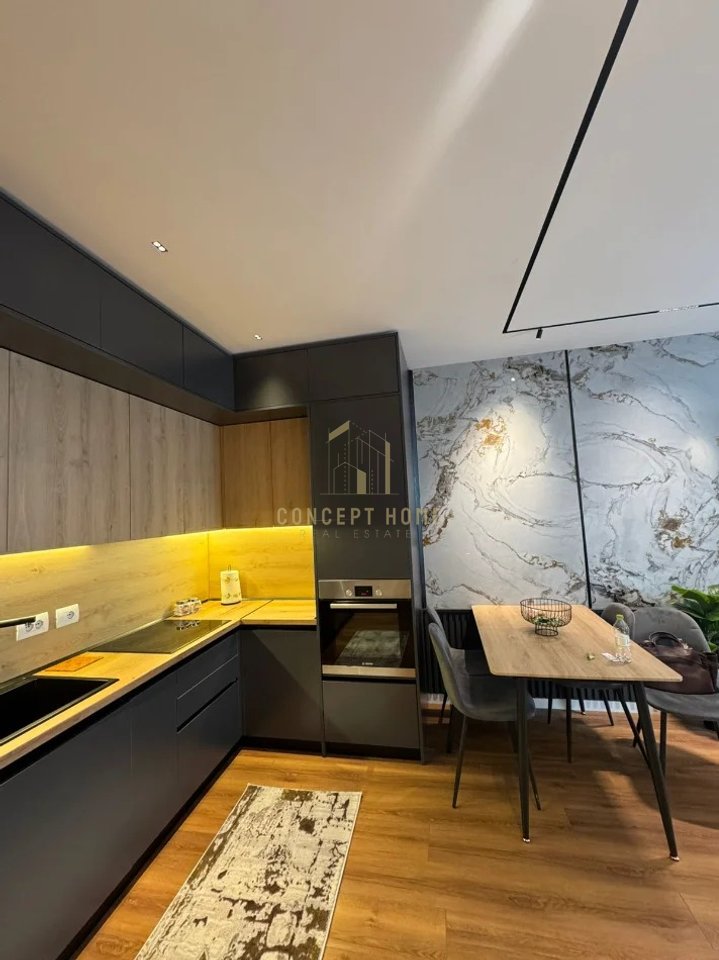 Jepet me qera apartament 1+1 tek Bulevardi i Ri