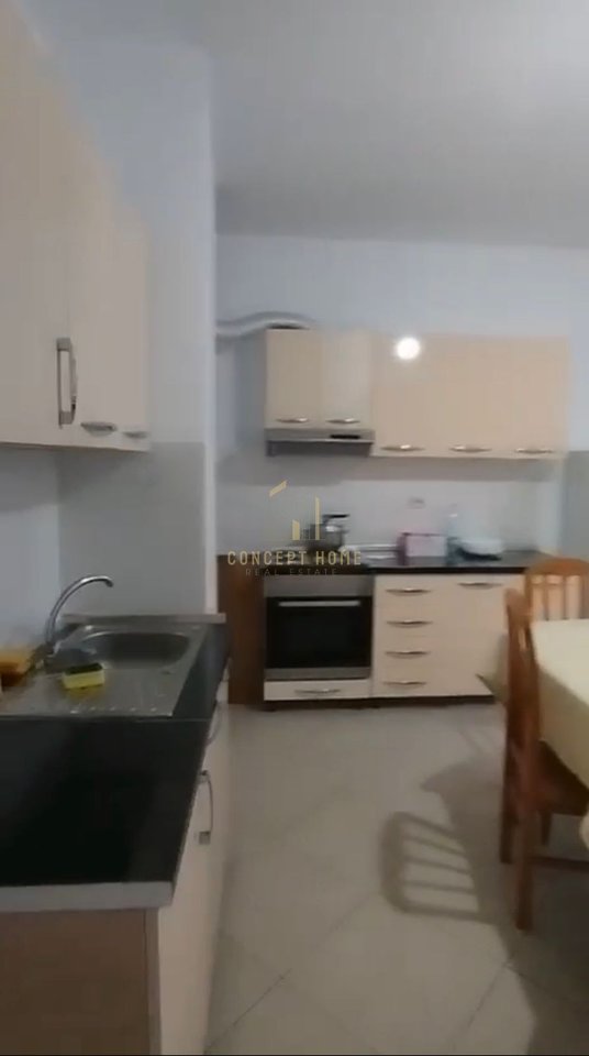 Shitet Apartament 1+1 ne Astir