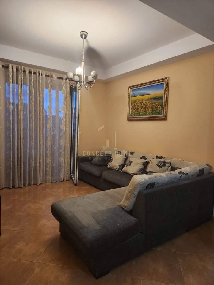 Appartamento 1+1 in affitto a Fresk / Prezzo: 36.000 lek / Mese