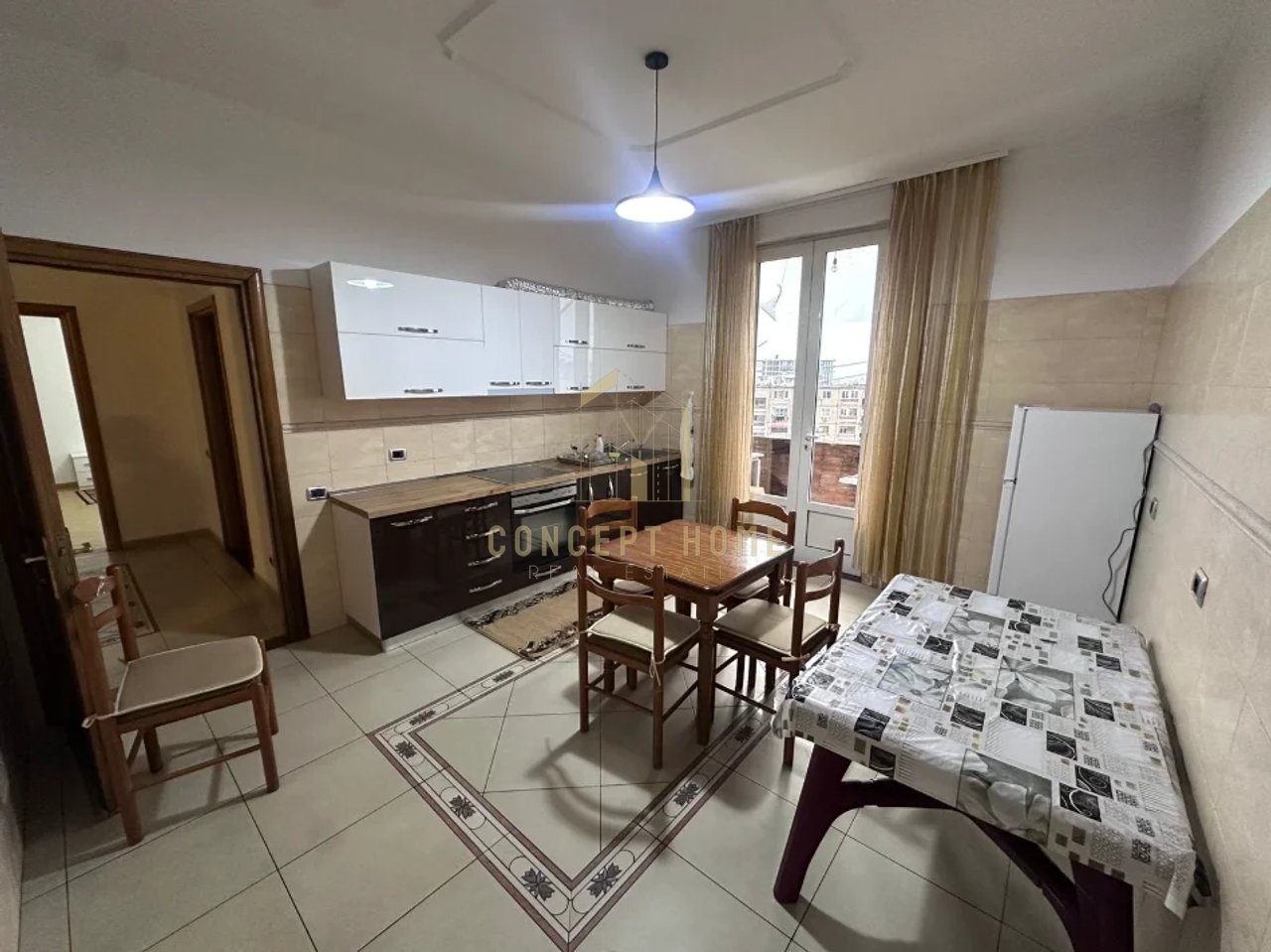 Apartament 2+1 Me Qira në Kinostudio, Tiranë - 400€ | 140 m²