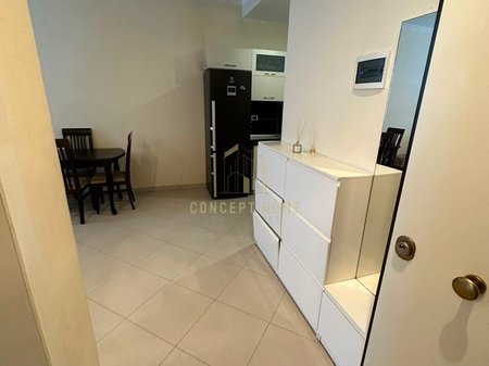 Jepet me qera apartament 1+1 ne Astir