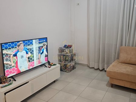 Affittasi appartamento 2+1 a Yzberisht