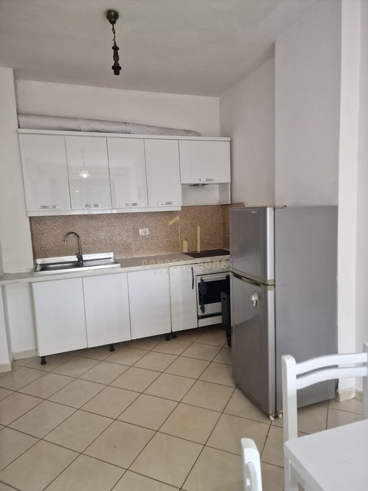 Jepet me qera apartament 1+1 ne Astir