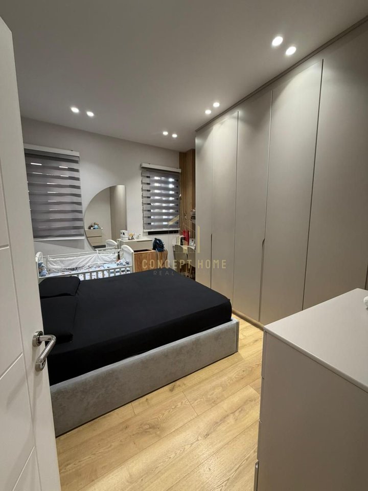 Jepet me qera apartament 2+1 tek Rruga e Dibres “Amerikan 2”