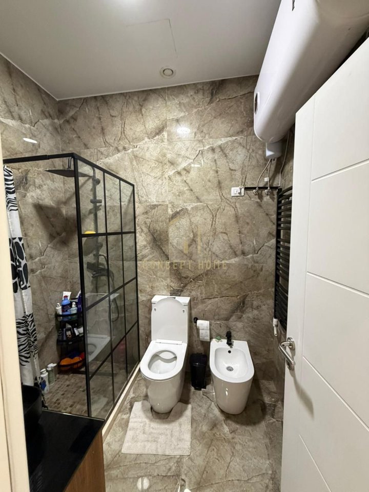 Jepet me qera apartament 2+1 tek Rruga e Dibres “Amerikan 2”
