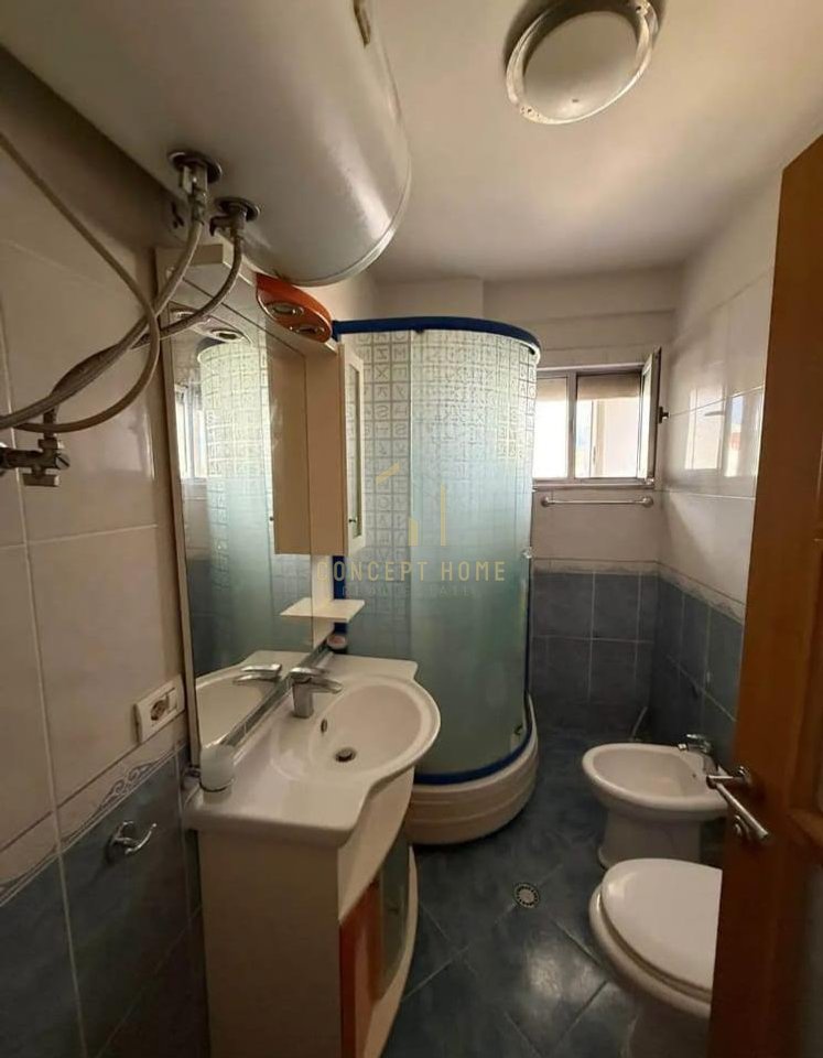 Jepet me qera apartament 2+1 Perballe Deliorgjit