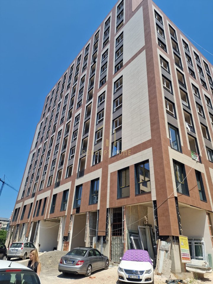 Apartment 2+1+2 for sale at Fusha e Aviacionit