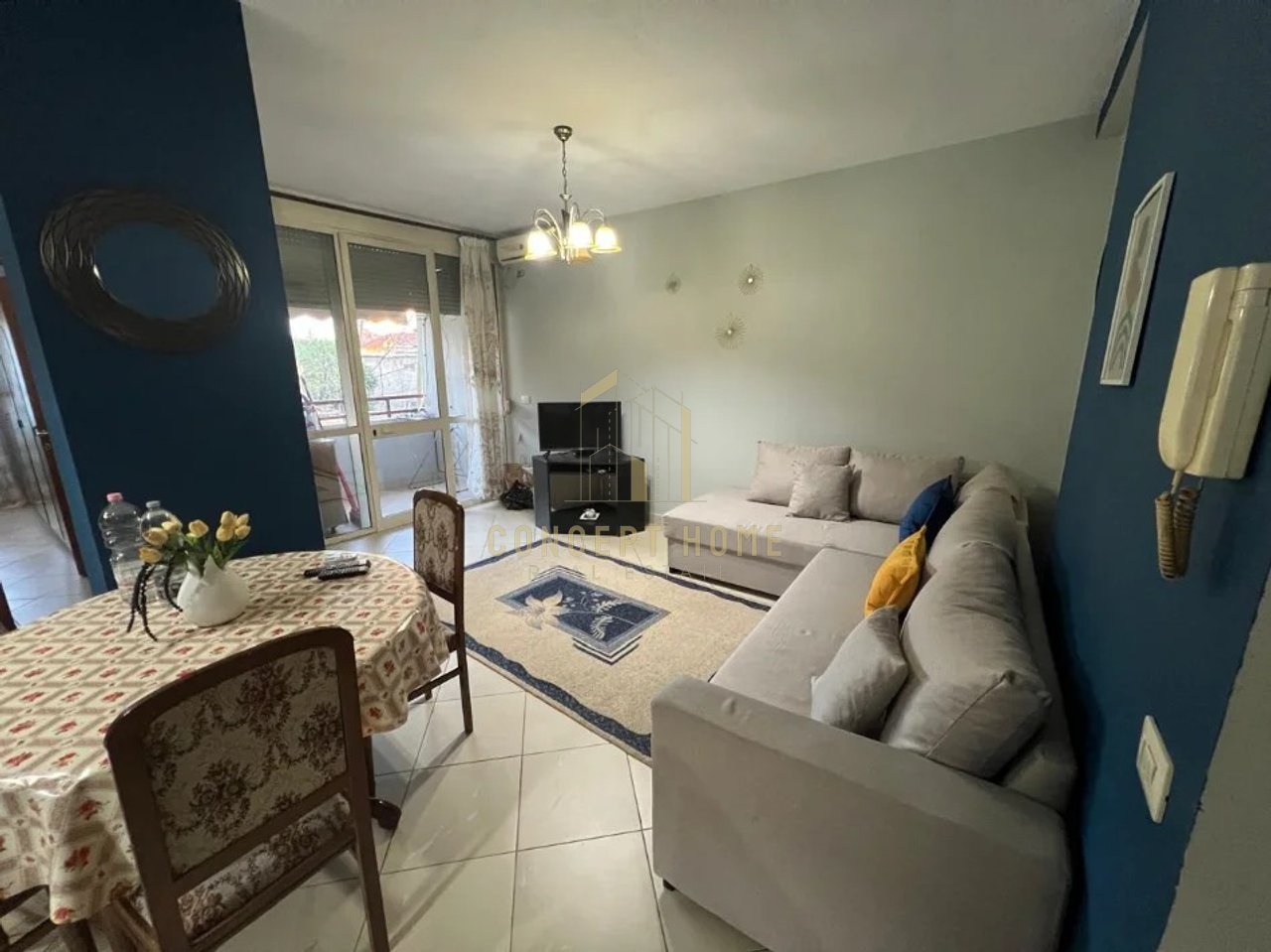 Apartament 1+1 Me Qira në Rruga Fortuzi, Tiranë - 550€ | 65 m²