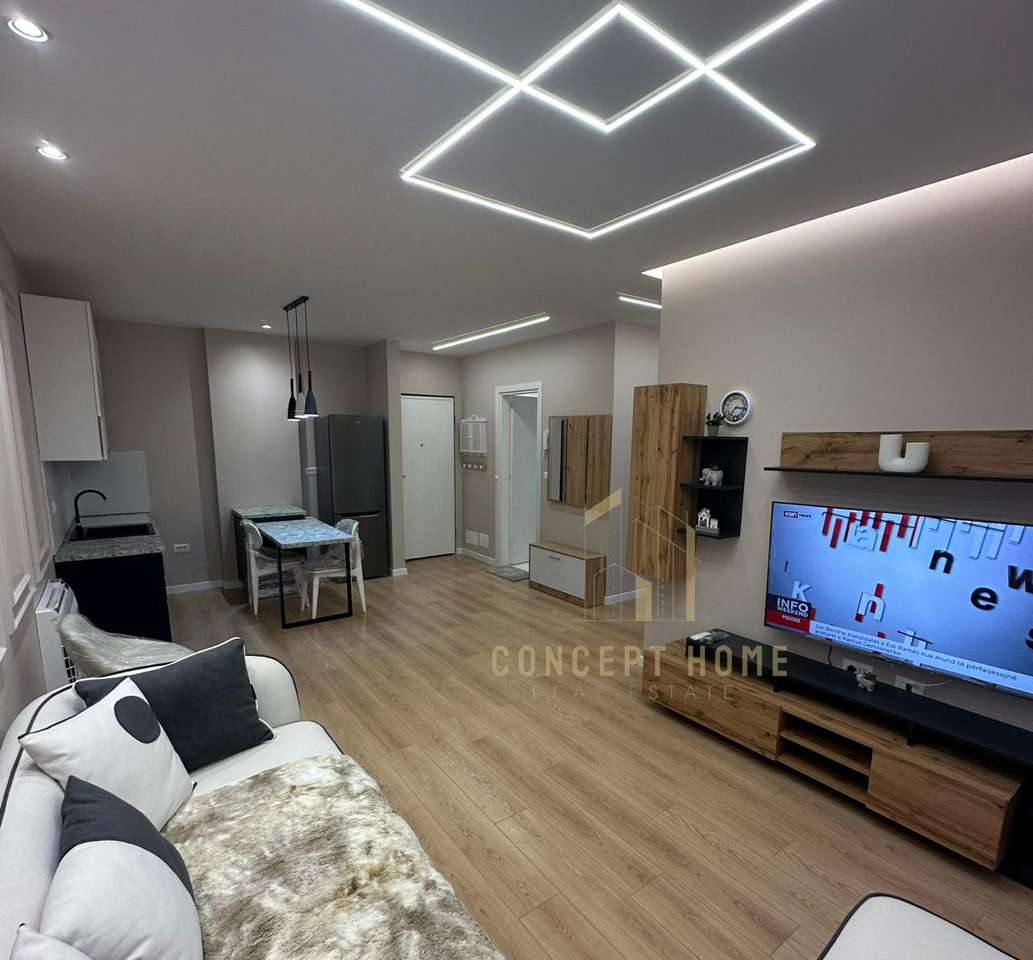 Affittasi appartamento 1+1 Univers City