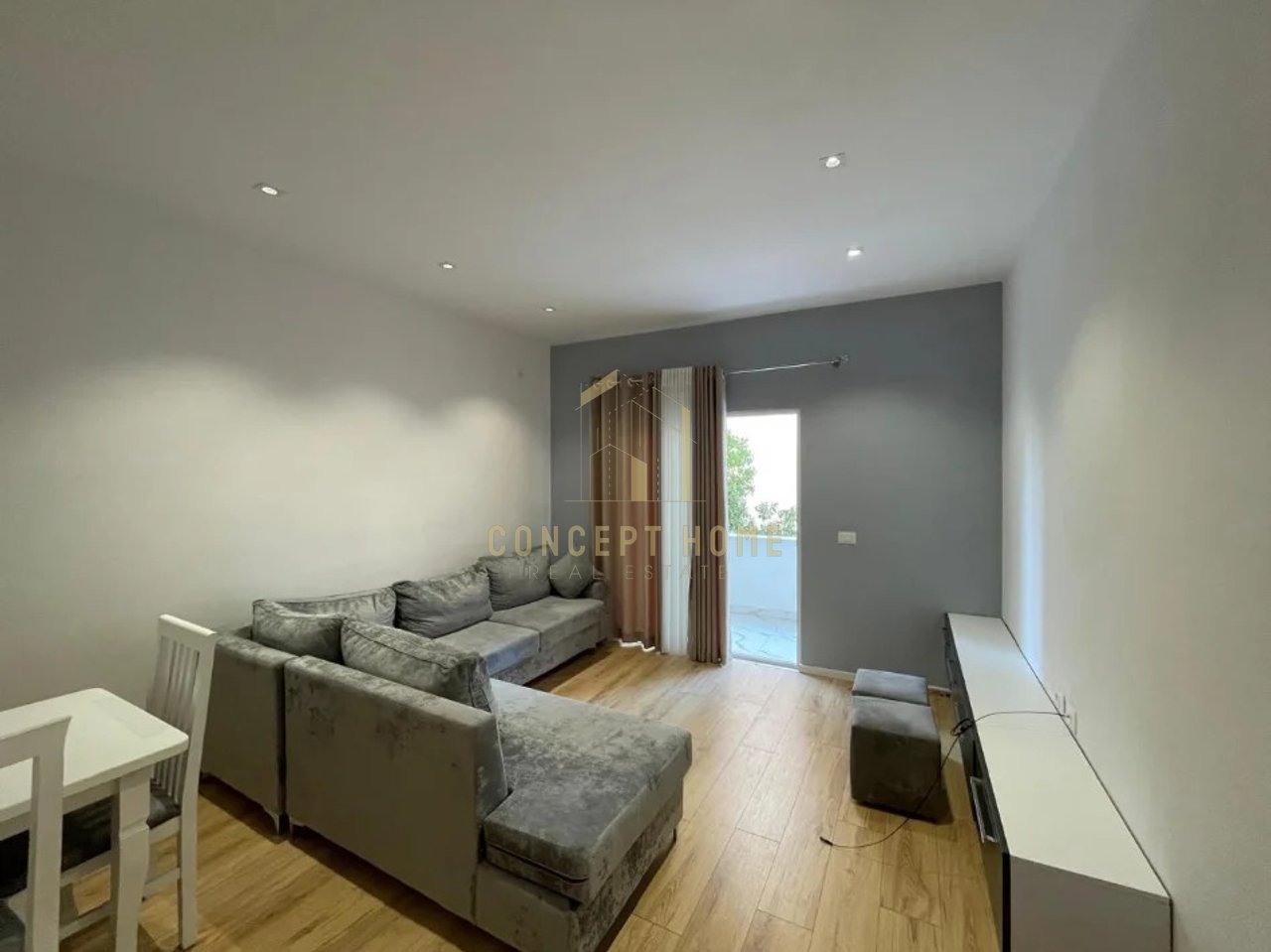 Apartment 1+1 for rent in Fresk/Price: 35,000 Lek per month