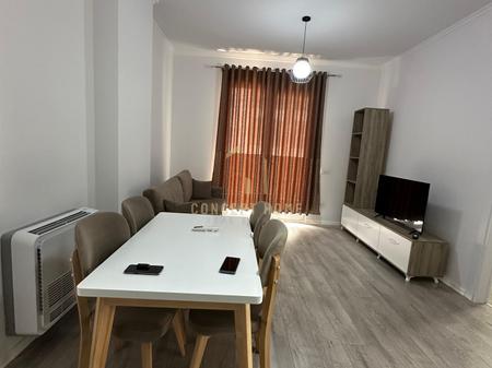 Apartament Modern 1+1 Me Qira në Kamez, Tiranë - 450€ | 65 m²