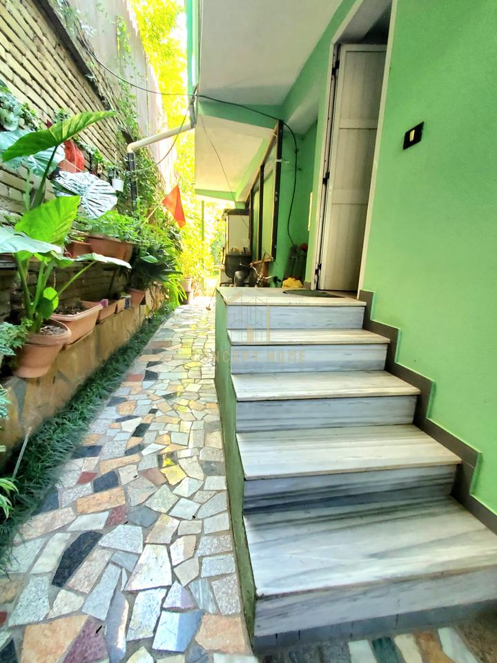Apartament 2+1 Me Qira në Rruga e Durrësit, Tirana - 550€ | 100 m²