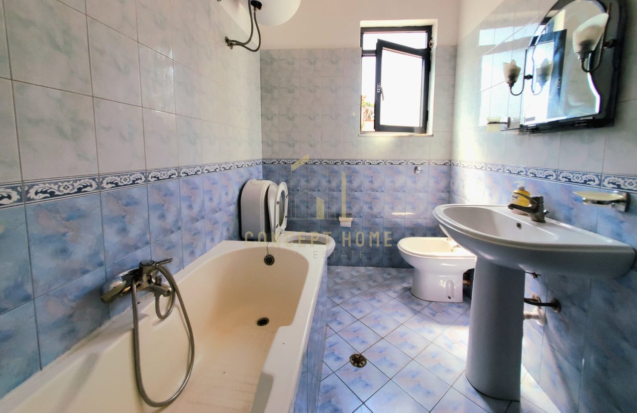 Apartament 2+1 Me Qira në Rruga e Durrësit, Tirana - 550€ | 100 m²